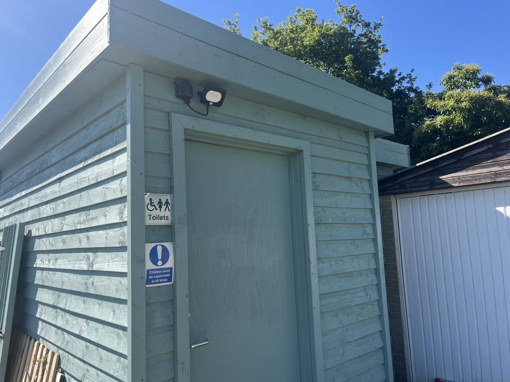 Locks Ride Recreation Ground Toilets