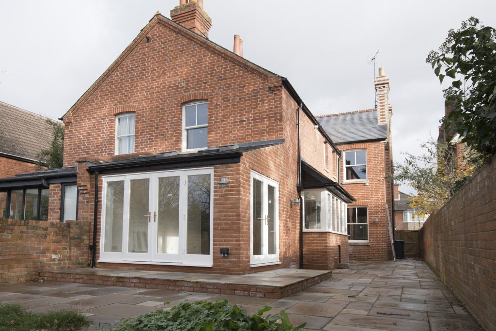 Holtham + Newman Architects