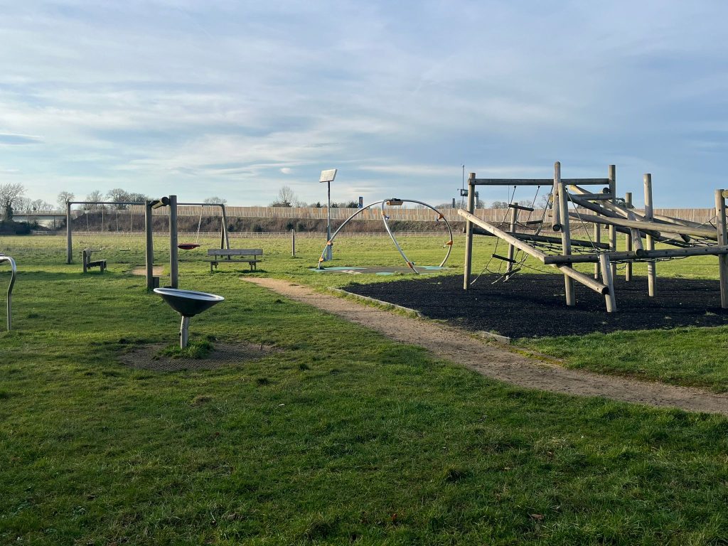 Reachers Retreat - Dorney Reach