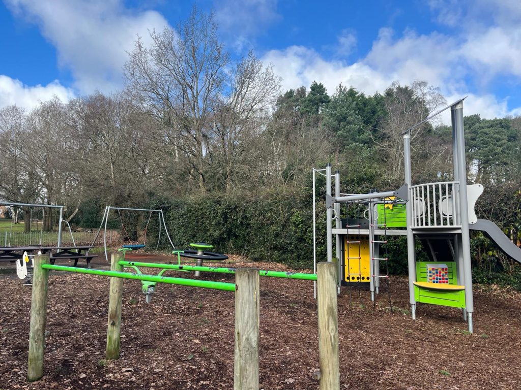 Owlsmoor Play Area