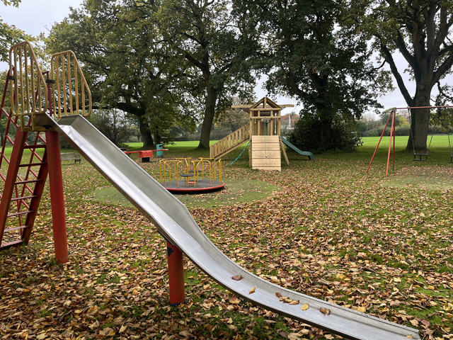 Ashampstead Play Area
